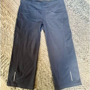 Athleta cropped flare legging